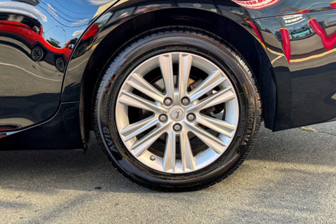 Used 2013 Lexus ES 350 image 30