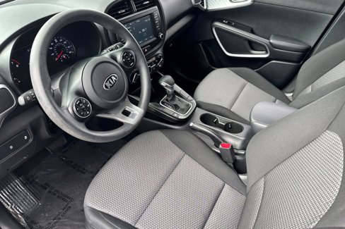 Used 2020 Kia Soul LX image 4