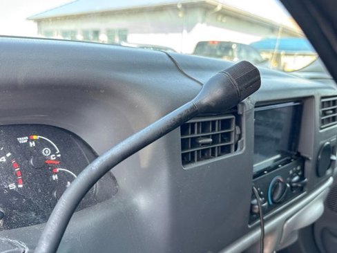 Used 2004 Ford F250 XL image 12