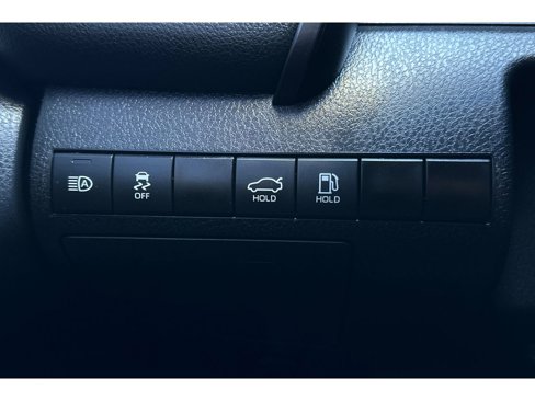 Used 2023 Toyota Camry SE image 40