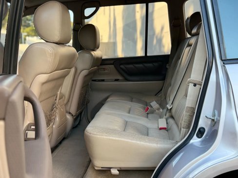 Used 2000 Toyota Land Cruiser image 27