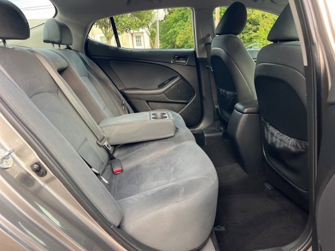 Used 2015 Kia Optima LX image 22