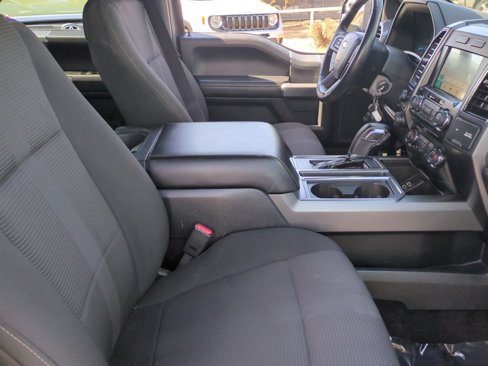 Used 2017 Ford F150 XLT w/ Equipment Group 301A Mid image 19