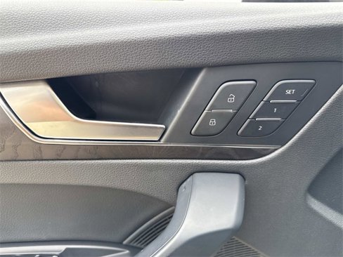 Used 2019 Audi Q5 2.0T Premium Plus image 20