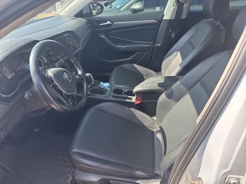Used 2019 Volkswagen Jetta SE image 5