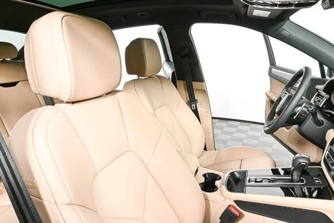 Certified 2025 Porsche Macan image 19