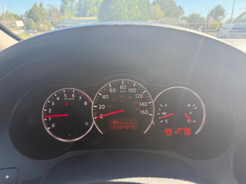 Used 2012 Nissan Altima 3.5 SR w/ 3.5SR Premium Pkg image 17
