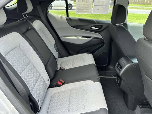 Used 2022 Chevrolet Equinox LT image 10