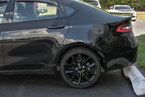 Used 2016 Dodge Dart SXT w/ Sun/Sound Group image 5
