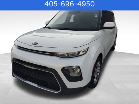 Used 2020 Kia Soul LX image 1