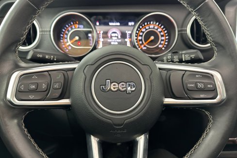 Used 2019 Jeep Wrangler Unlimited Sahara image 23