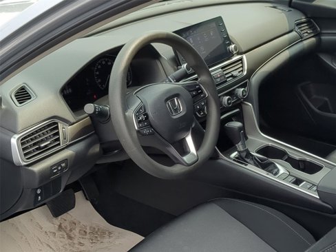 Used 2021 Honda Accord LX image 2