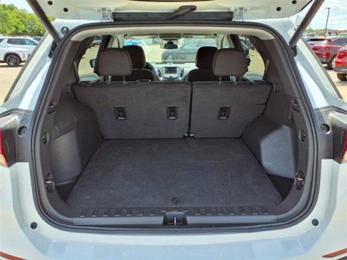 Used 2023 Chevrolet Equinox LT image 24