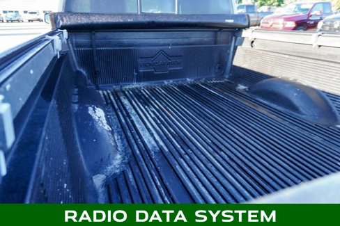 Used 2017 Nissan Frontier SV image 5