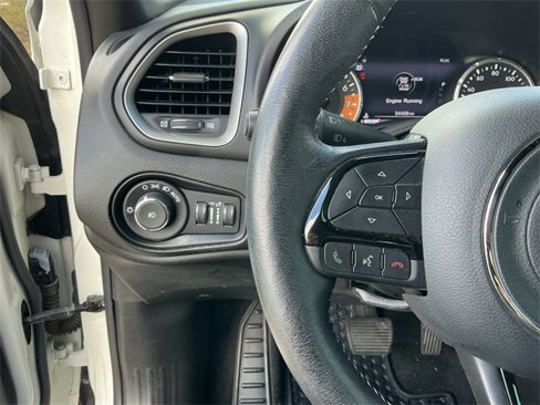 Used 2021 Jeep Renegade Latitude image 19