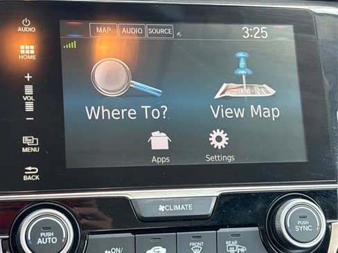 Used 2018 Honda Civic Touring image 19