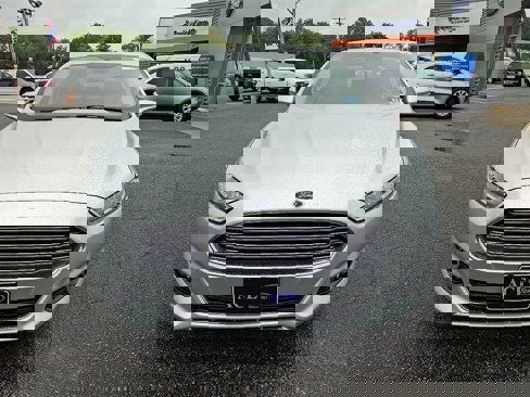 Certified 2016 Ford Fusion Titanium image 2