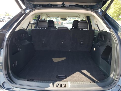 Certified 2019 Ford Edge SEL w/ Equipment Group 201A image 6