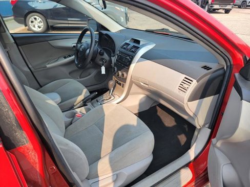 Used 2012 Toyota Corolla L image 12