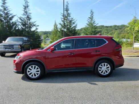 Used 2017 Nissan Rogue S image 8