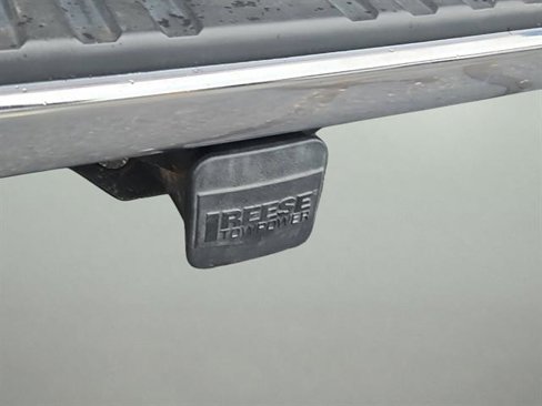 Used 2017 GMC Canyon SLE image 13