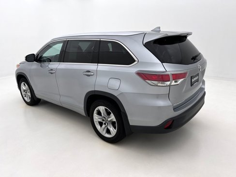 Used 2016 Toyota Highlander Limited image 9