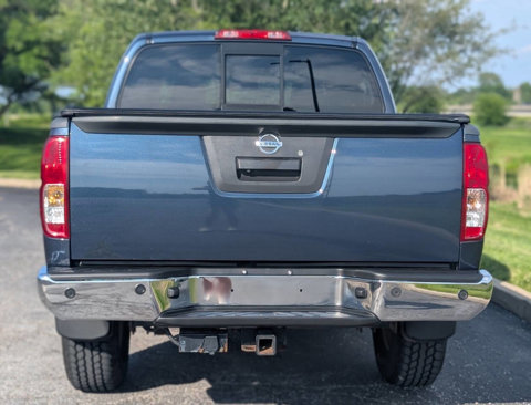 Used 2015 Nissan Frontier SV w/ SV Value Truck Package image 8