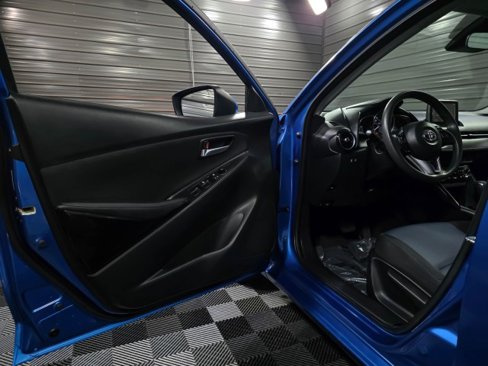 Used 2018 Toyota Yaris iA image 28