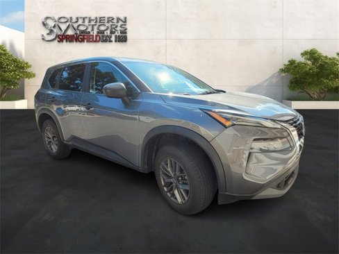 Used 2023 Nissan Rogue S image 9