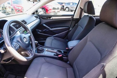 Used 2014 Volkswagen Passat 1.8T S image 22