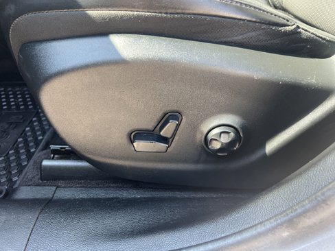 Certified 2019 Jeep Cherokee Limited image 18