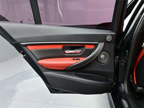 Used 2016 BMW M3 image 14