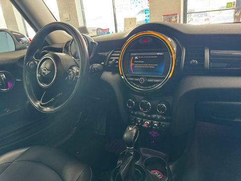 Used 2019 MINI Cooper 2-Door Hardtop image 62