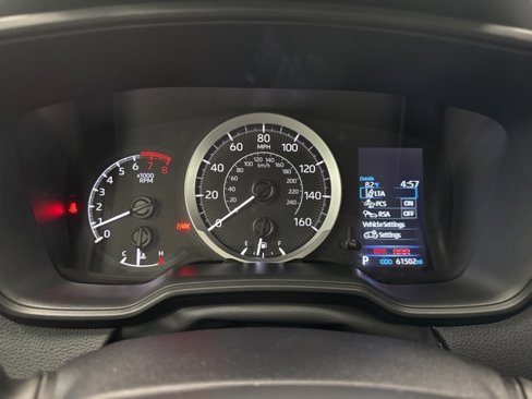 Used 2022 Toyota Corolla LE image 13