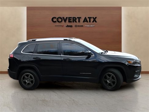 Used 2019 Jeep Cherokee Latitude Plus image 6
