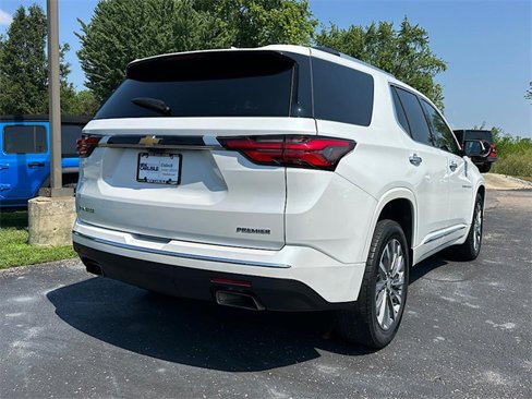 Used 2023 Chevrolet Traverse Premier image 6