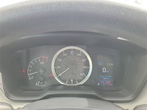 Used 2022 Toyota Corolla LE image 16
