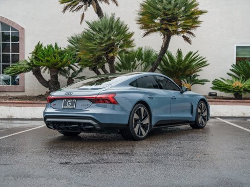 Used 2022 Audi RS e-tron GT w/ Carbon Performance Package image 7
