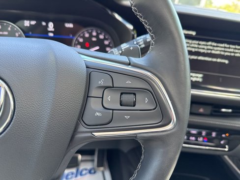 Used 2023 Buick Envision Essence w/ Sport Touring Package image 21