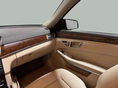 Used 2015 Mercedes-Benz E 350 4MATIC Sedan image 23