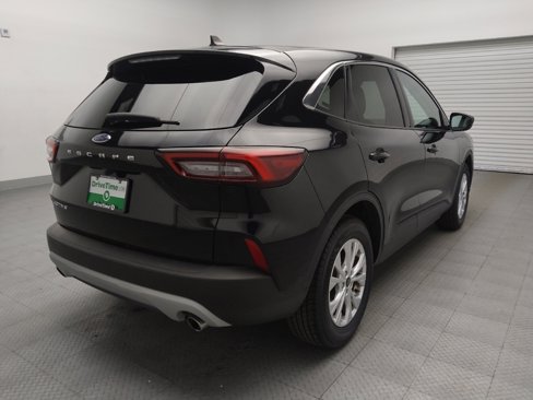 Used 2023 Ford Escape Active w/ Cold Weather Package image 9