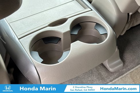 Used 2009 Toyota Sienna LE image 16