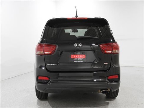 Used 2020 Kia Sorento LX w/ LX I4 Convenience Package image 19