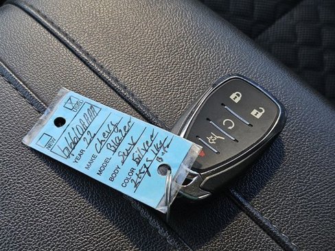 Used 2022 Chevrolet Blazer LT image 32