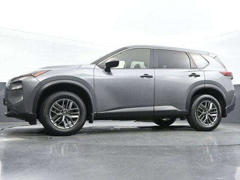 Used 2021 Nissan Rogue S image 43