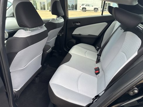 Certified 2017 Toyota Prius Two image 8