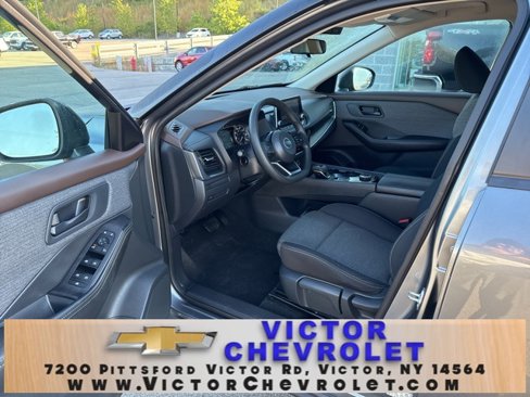 Used 2021 Nissan Rogue S image 10