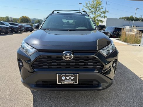 Used 2023 Toyota RAV4 XLE Premium image 8