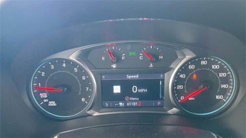 Used 2022 Chevrolet Equinox RS w/ Infotainment Package image 39