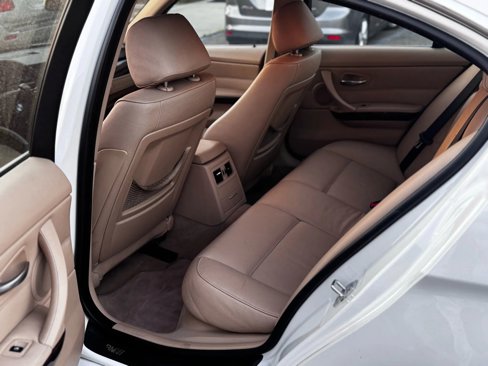 Used 2008 BMW 335i Sedan image 15
